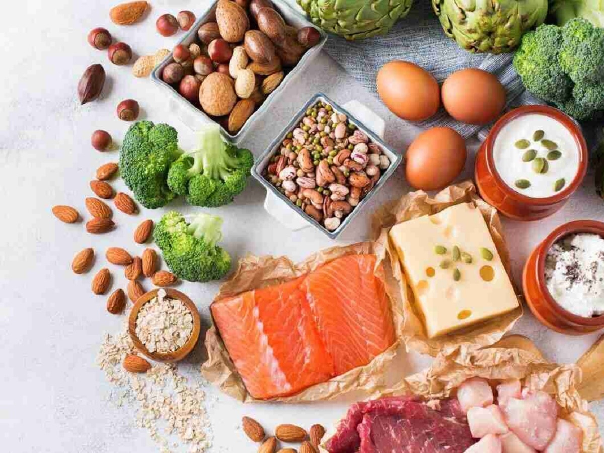 Health Tips : चिकन, अंडी, मटणापेक्षा 'या' शाकाहारी पदार्थांमध्ये भरपूर प्रोटीन, आजच आहारात करा समावेश  title=
