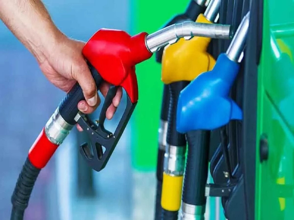 Petrol-Diesel स्वस्त होणार की महाग? 1 जुलैपासून किमतीत होणार बदल, जाणून घ्या आजचे दर title=