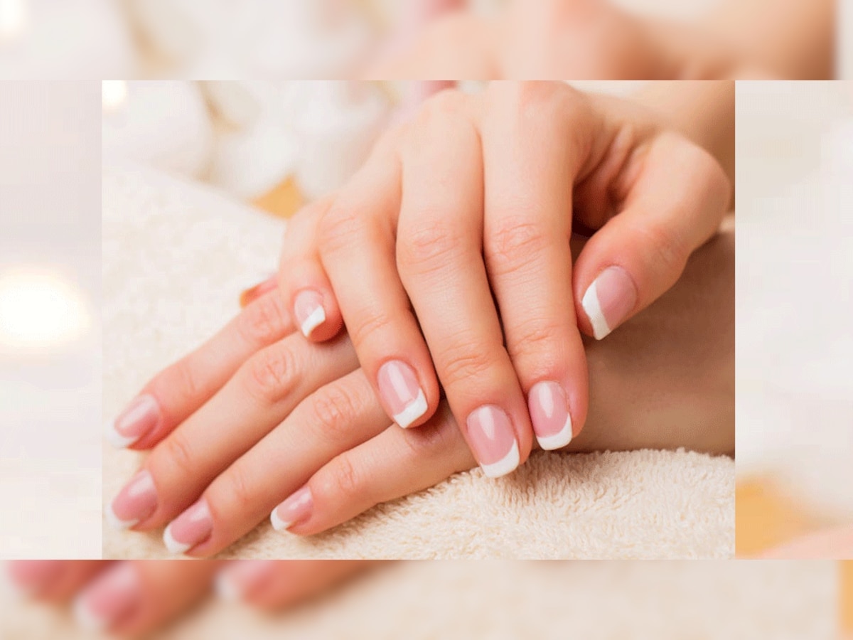 symptoms are seen in nails and hair if your body need calcium