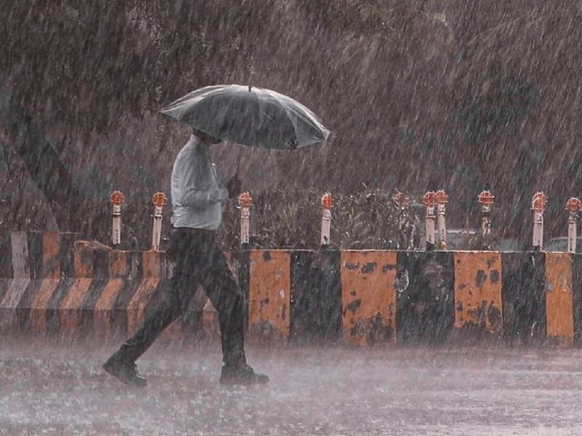 Maharashtra Rain : मुंबईत मुसळधार! विदर्भासह कोकणात पुढील दोन दिवस ऑरेंज अलर्ट  title=