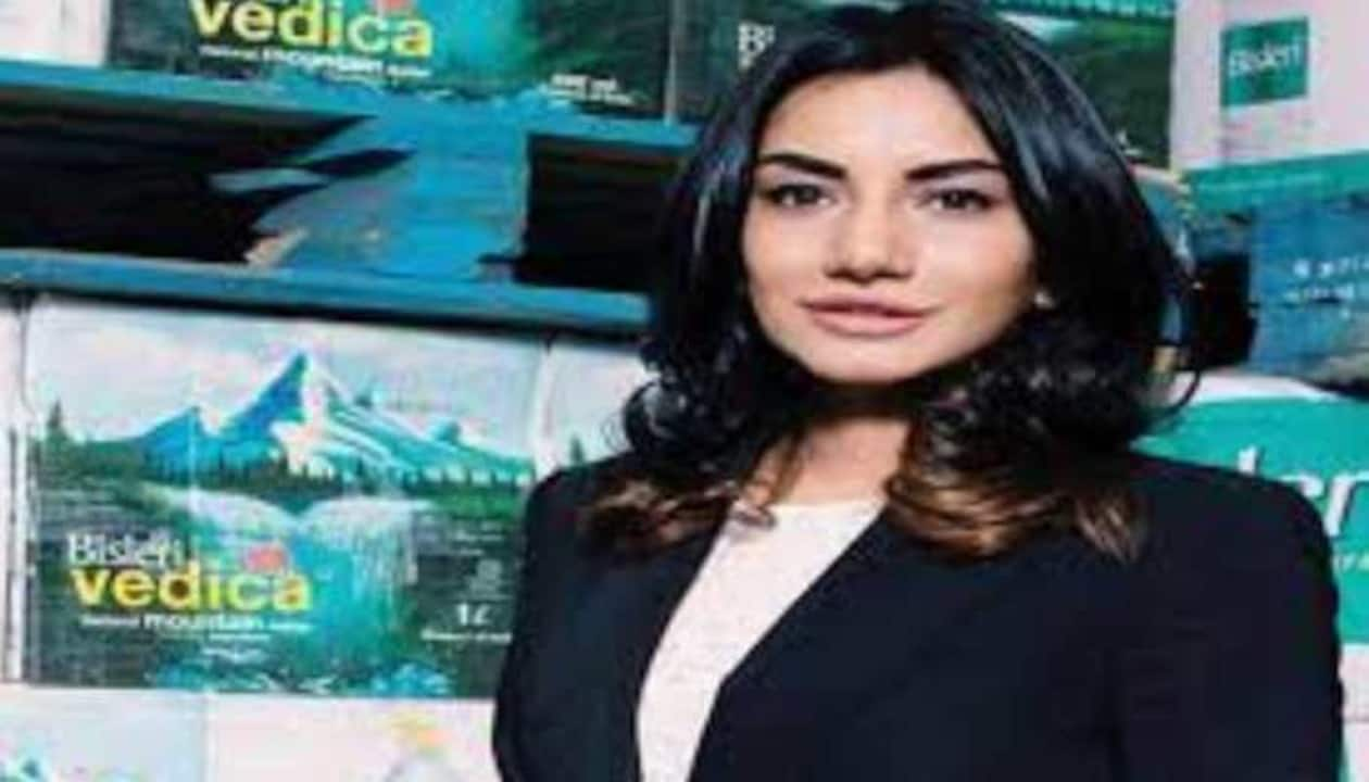 Success Story Bisleri owner Jayanti Chouhan competition Ambani Tatas group