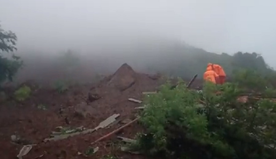 Raigad Khalapur Irshalgad Landslide horrifying photos 