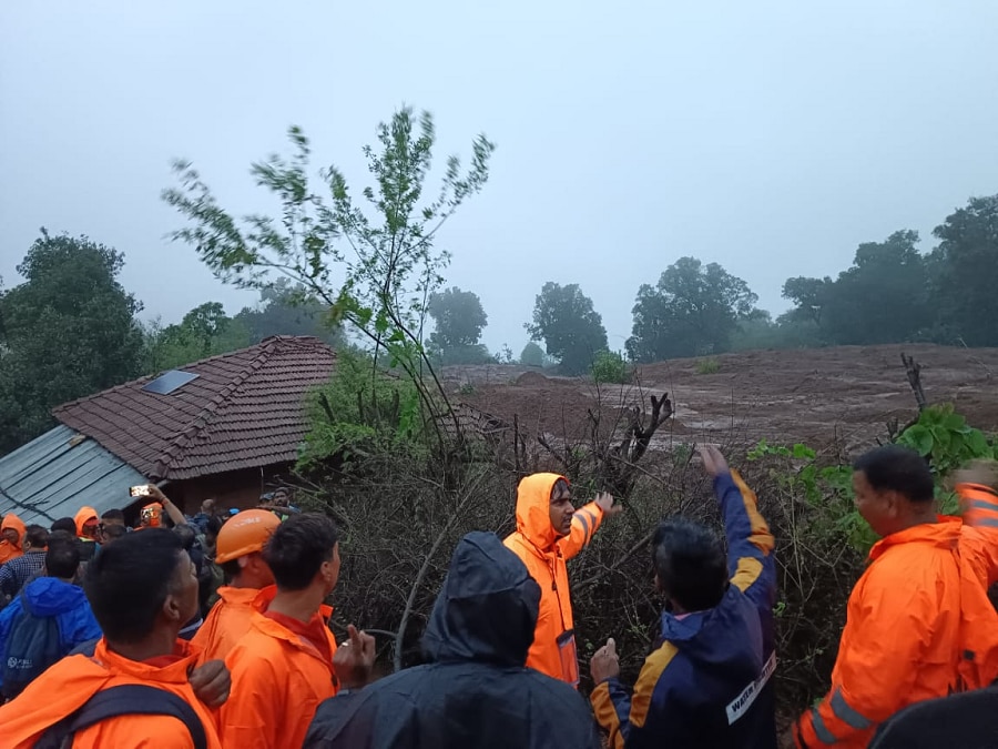 Raigad Khalapur Irshalgad Landslide horrifying photos 