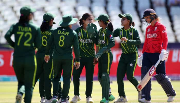 Pakistani Cricketer Ayesha Naseem retired from Cricket Want to live life according to Islam