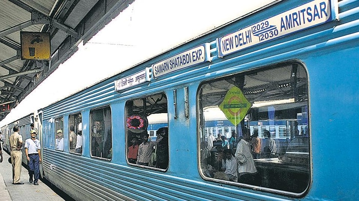 indian railway ludhiana swarna shatabdi express sampuran singh 