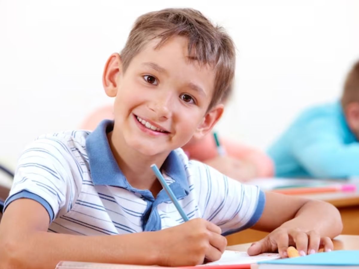 Parenting Tips child facing any problem in school These 5 symptoms never ignore