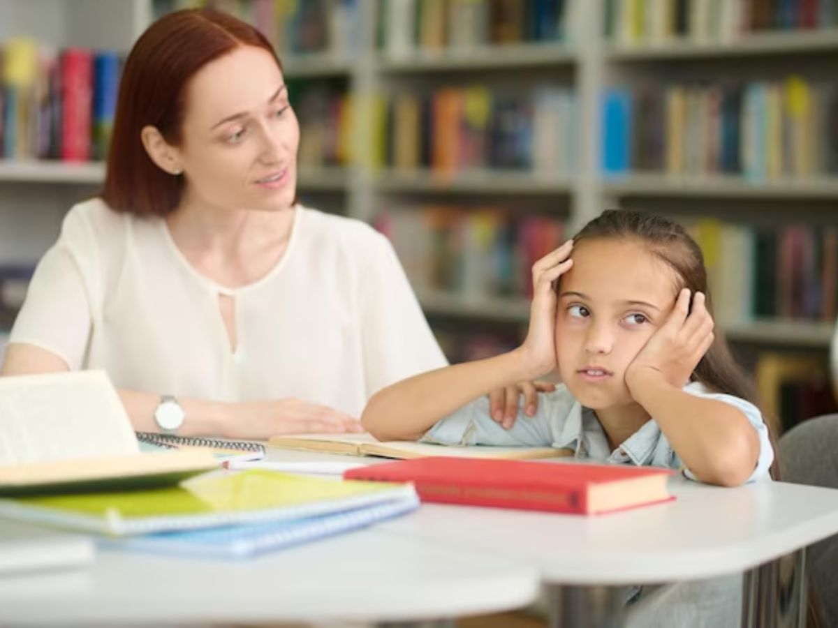 Parenting Tips child facing any problem in school These 5 symptoms never ignore