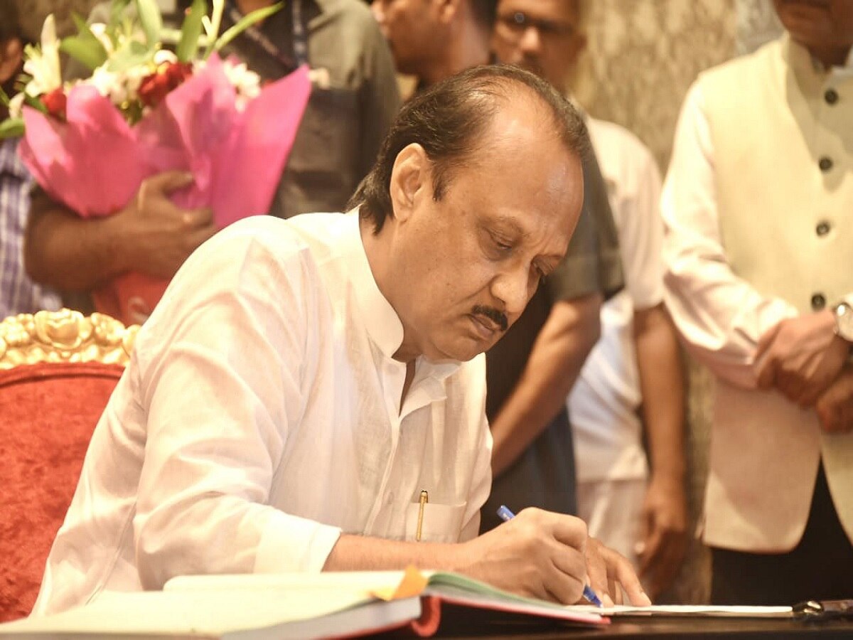 अजित पवार मुख्यमंत्री होणार? अमोल मिटकरी यांच्यानंतर सुनील तटकरे याचे महत्त्वाचं वक्तव्य