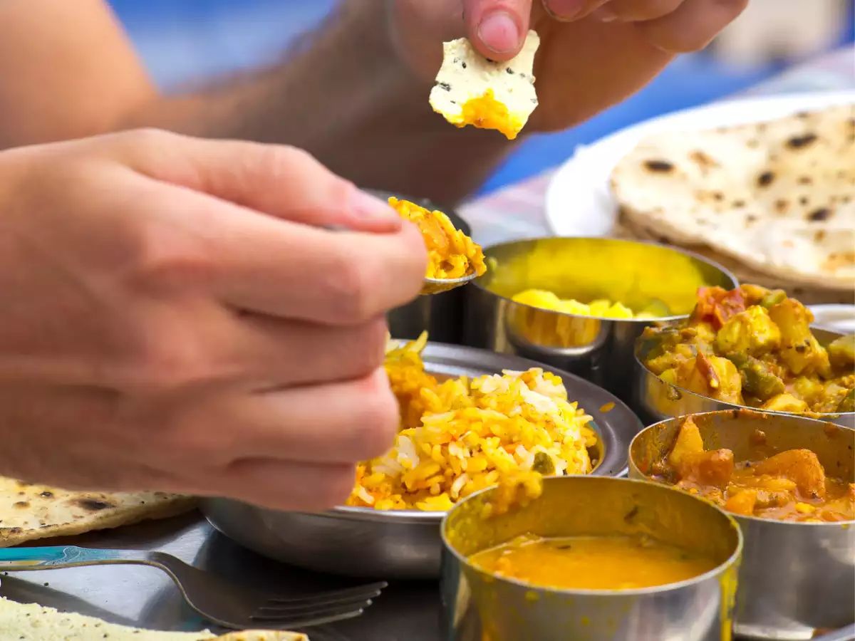 know the perfect timing of breakfast lunch and dinner in marathi