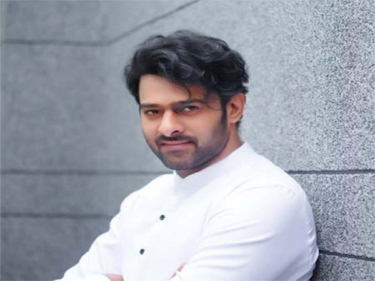 Prabhas चं फेसबूक अकाऊंट हॅक! पोस्ट शेअर करत अभिनेता म्हणाला... title=