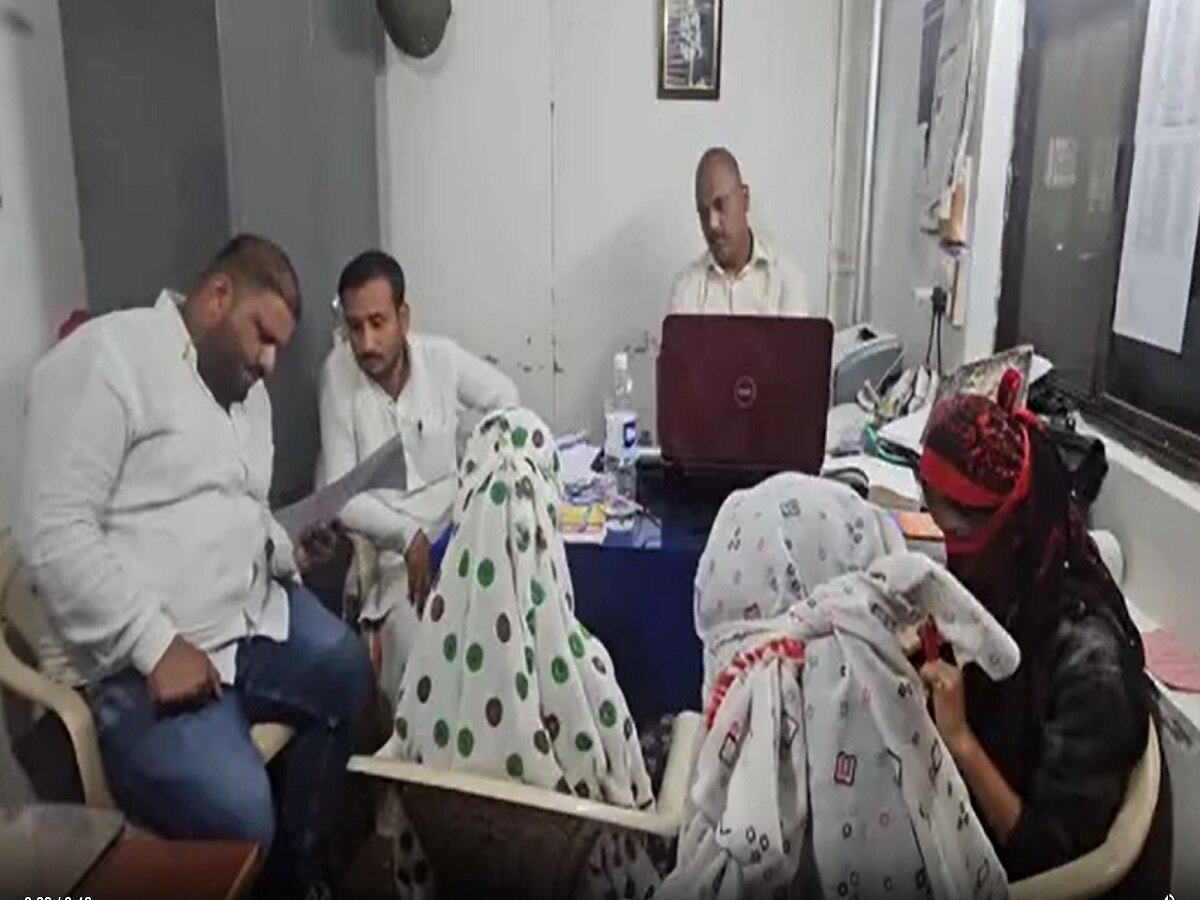 Ahamadnagar girl religious conversion in the name of education in Rahuri taluka Ahamadnagar girl religious conversion in the name of education in Rahuri taluka