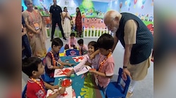 जेव्हा पंतप्रधानांनी विचारलं, मोदीजींना ओळखता का?  लहान मुलांनी दिलं मनोरंजक उत्तर