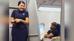 MS Dhoni: धोनीला पाहून तिच्या चेहऱ्यावरचा आनंद गगनात मावेना, विमानातील हवाईसुंदरीचा 'तो' Video व्हायरल!