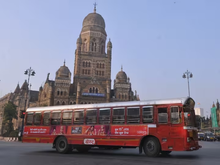 Mumbai best Bus Strike enters on its sixth day 704 buses off roads