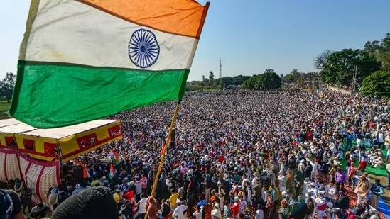 Indian Flag Ashok Chakra How Many Lines Meaning