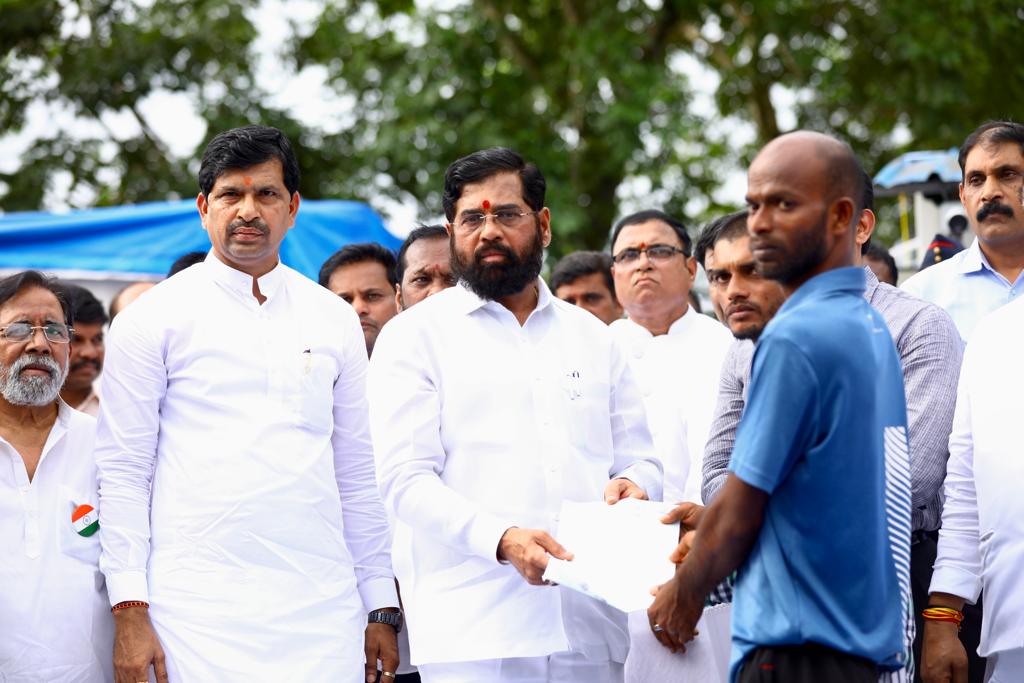 CM Eknath Shinde Irshalwadi Landslide Shelter Camp Visit