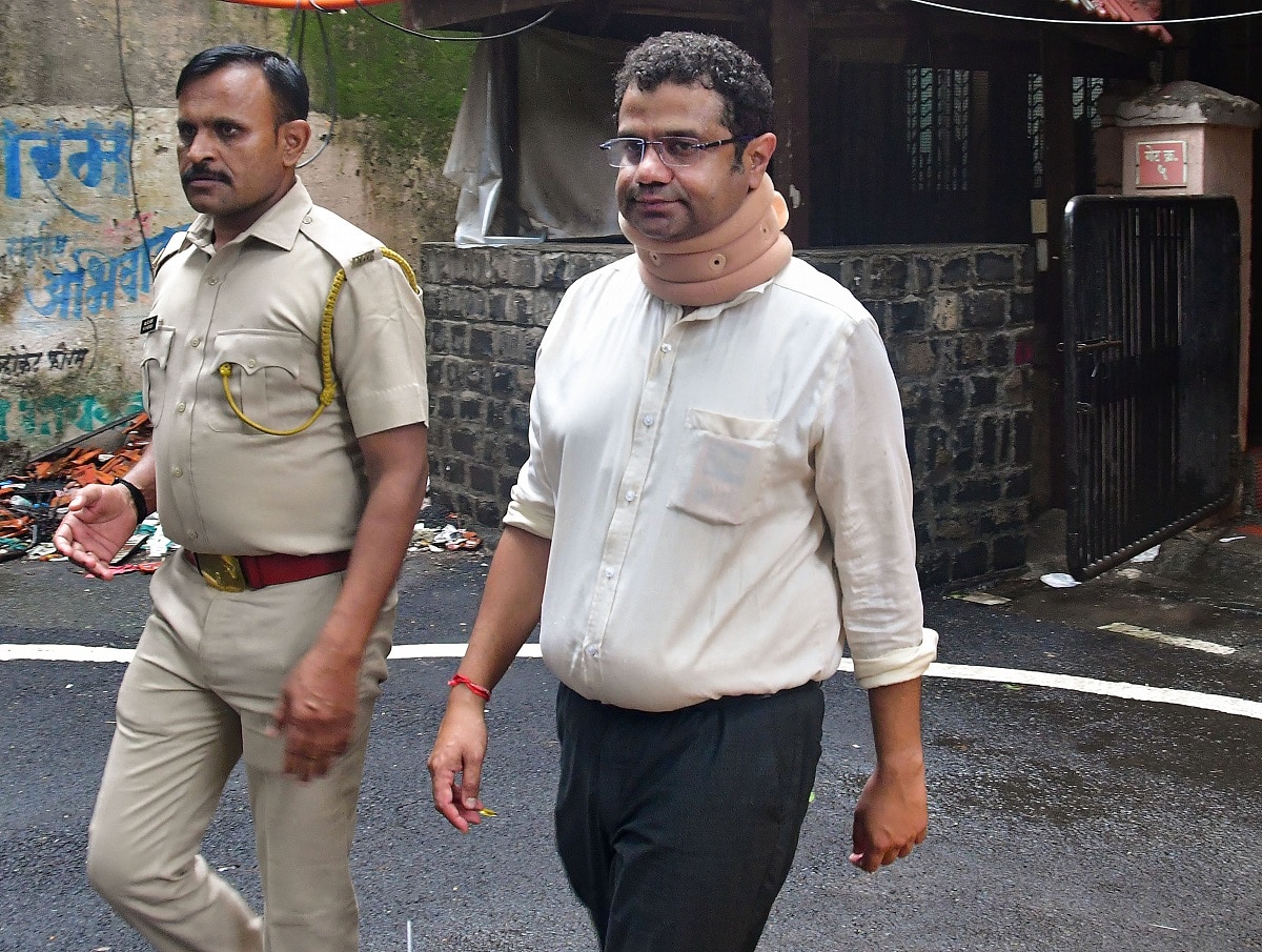 संजय राऊतांचे निकटवर्तीय सुजीत पाटकरांना अटक संजय राऊतांचे निकटवर्तीय सुजीत पाटकरांना अटक