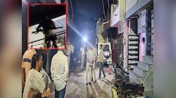 दारुच्या नशेत सुरक्षा रक्षकाचा छतावरुन बेछूट गोळीबार; दोघांचा मृत्यू, सहा जखमी