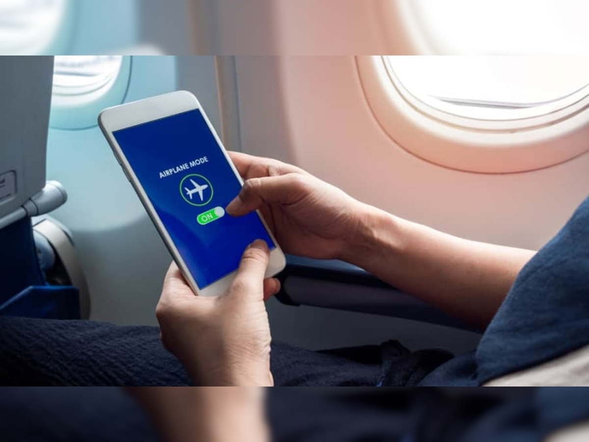 SmartPhones Flight Mode On In Aeroplane know Reason