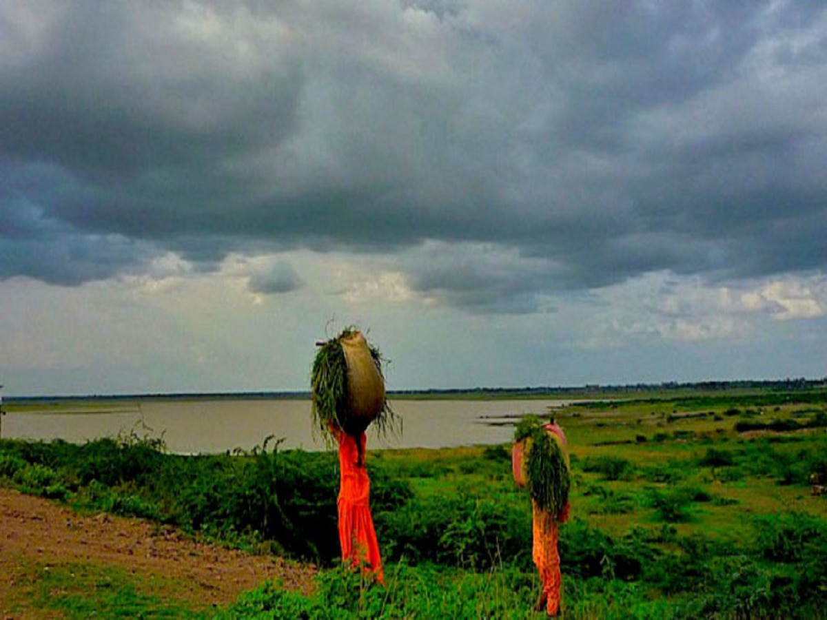 Maharashtra Rain : चांद्रयान चंद्रापर्यंत पोहोचलं तरी पावसाचा थांगपत्ता नाही; हवामान विभागानं स्पष्टच सांगितलं की...  title=