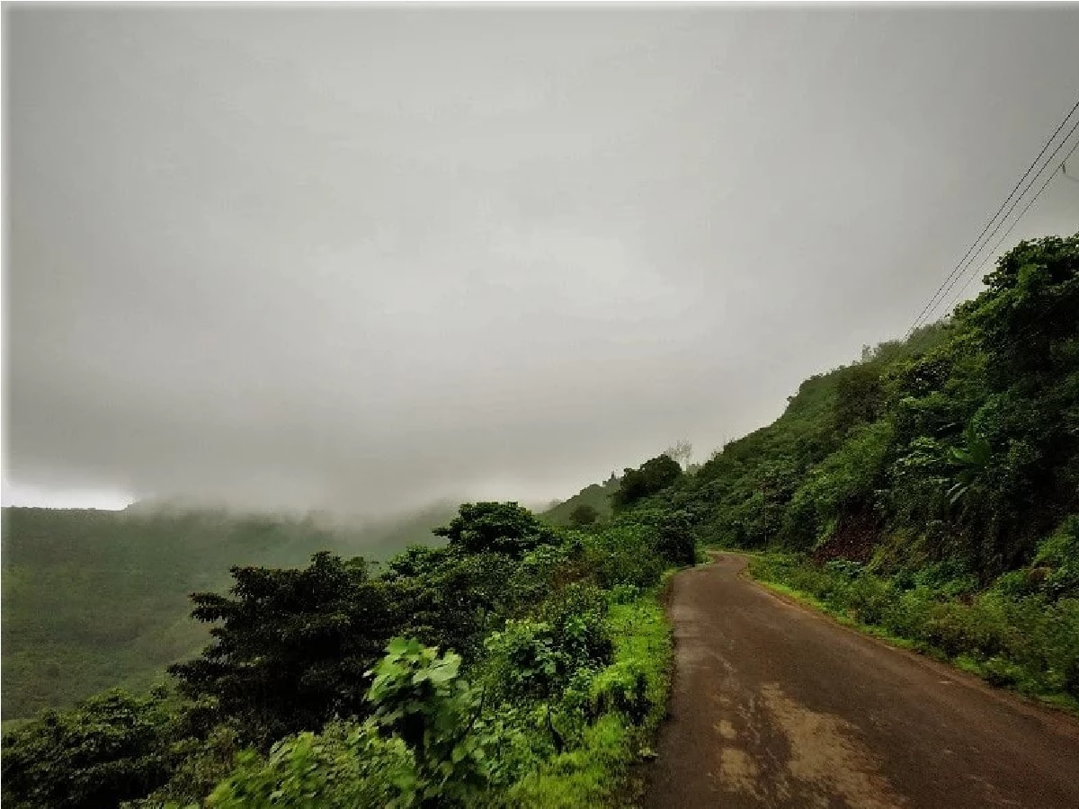  दीड महिन्यानंतर चिमुरड्याचा मृतदेह दरीतून बाहेर काढला; आईचे कृत्य पाहून पुणे पोलिस चक्रावले title=