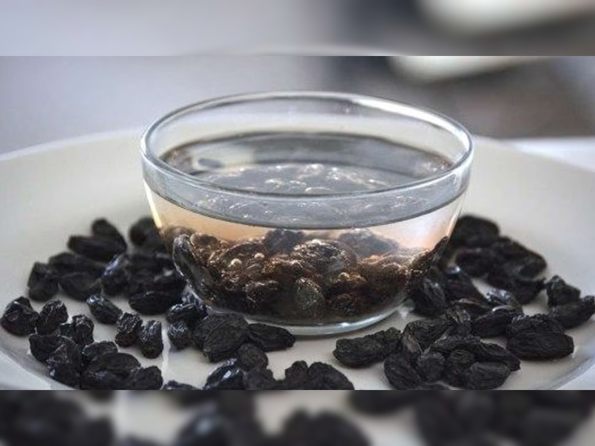 Black Raisins Benefits For Women in marathi