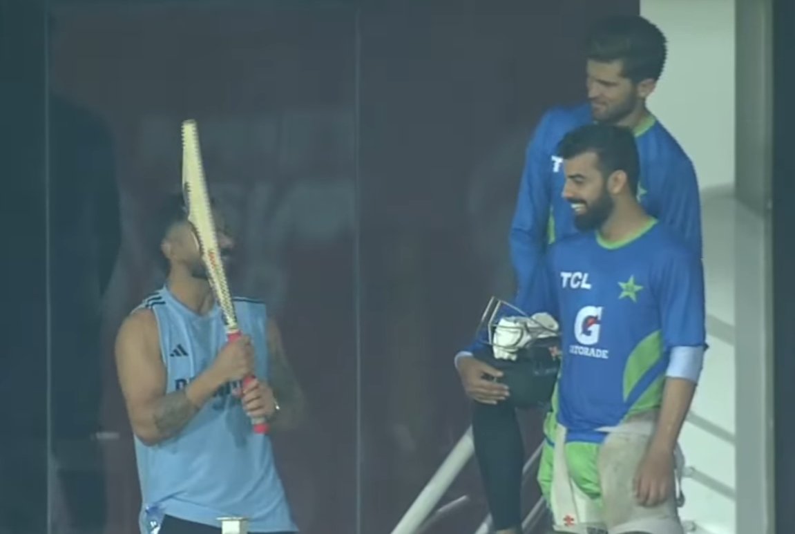 India vs Pakistan Virat Kohli meet Pakistani players on the eve of Asia Cup clash