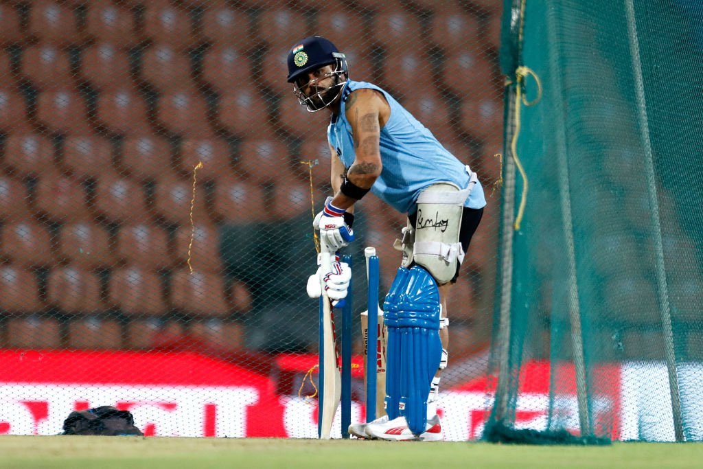 India vs Pakistan Virat Kohli meet Pakistani players on the eve of Asia Cup clash