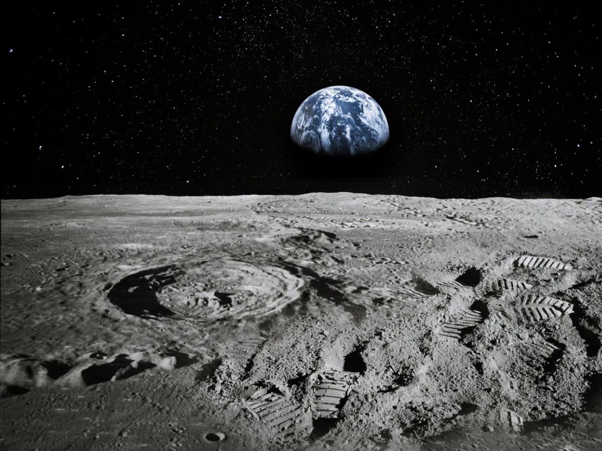 चंद्रावरील पाण्याचा पृथ्वीशी आहे थेट संबंध, चांद्रयान-1 च्या डेटामधून झाला मोठा खुलासा title=