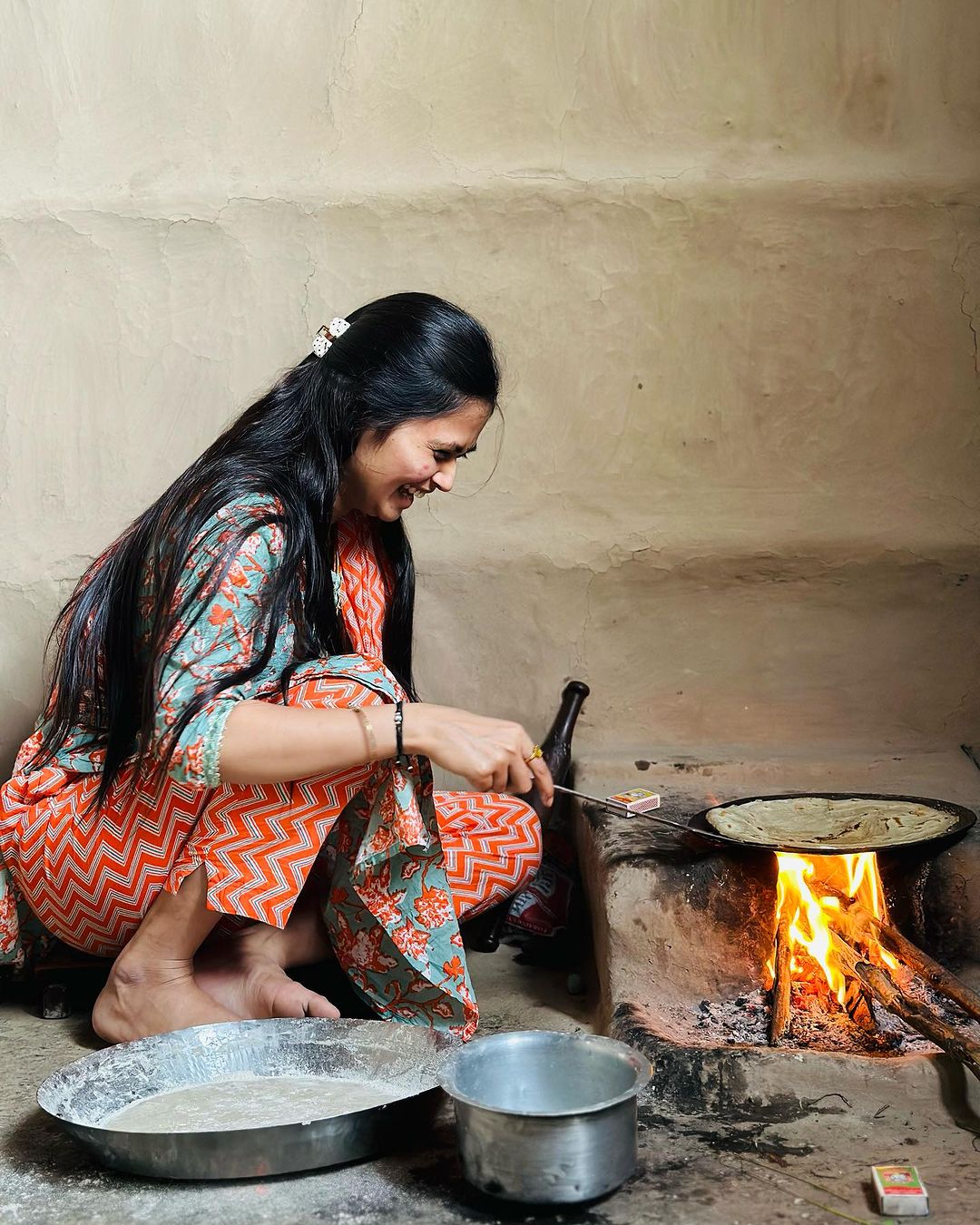 gautami patil bhakri making photos