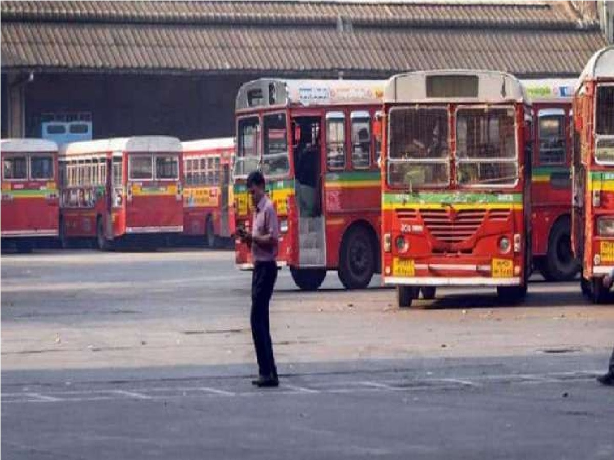 What time will the bus start for Ganeshotsav