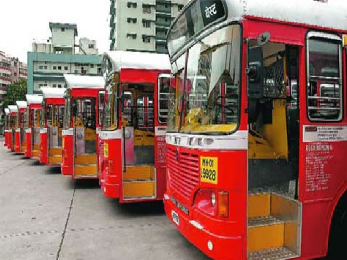 How many days will the bus be open for Ganeshotsav