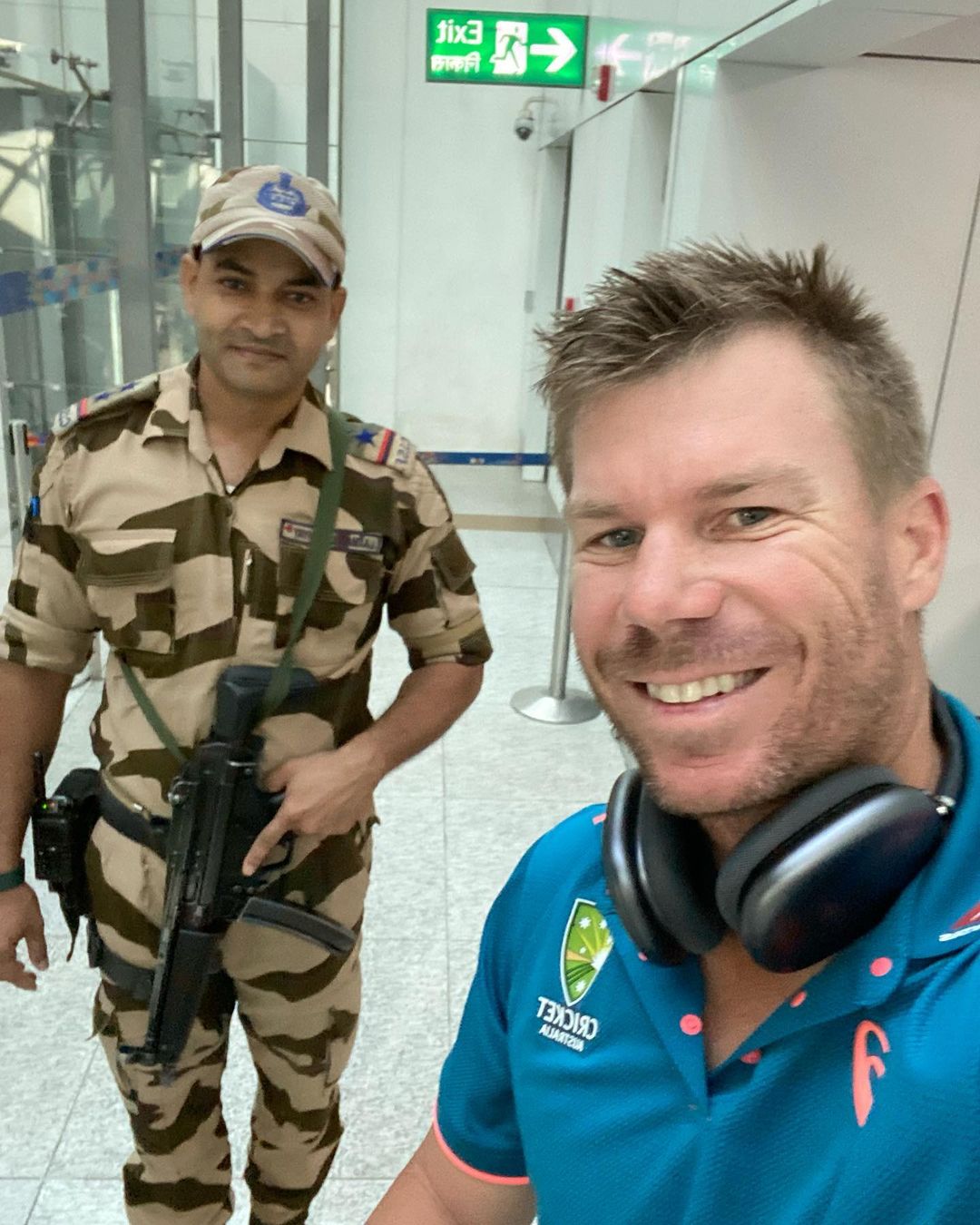 India vs Australia 2023 ODI David Warner Selfie With Security Personnel