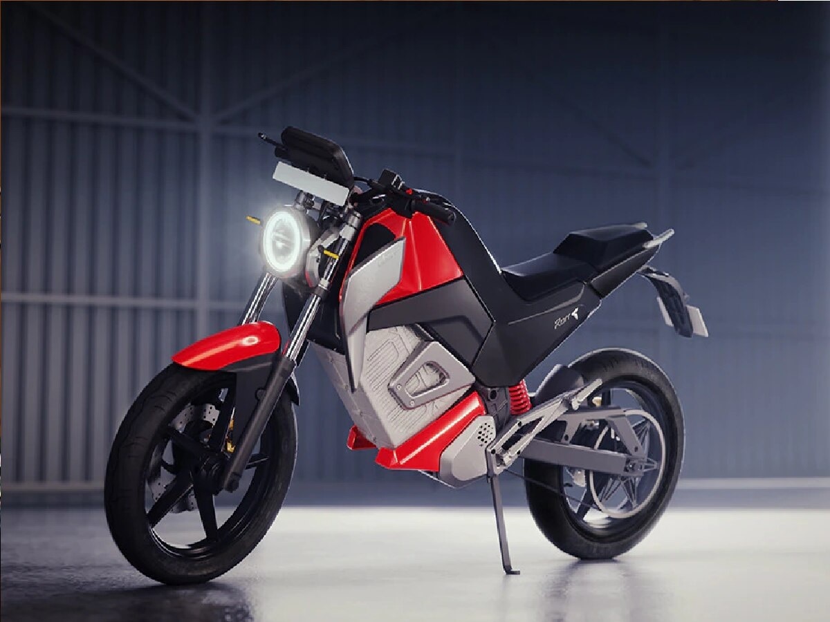 Electric Motorcycle घ्यायचा विचार करताय, स्टाईलिश आणि कमी वेळेत चार्ज होणारी बाईक बाजारात title=