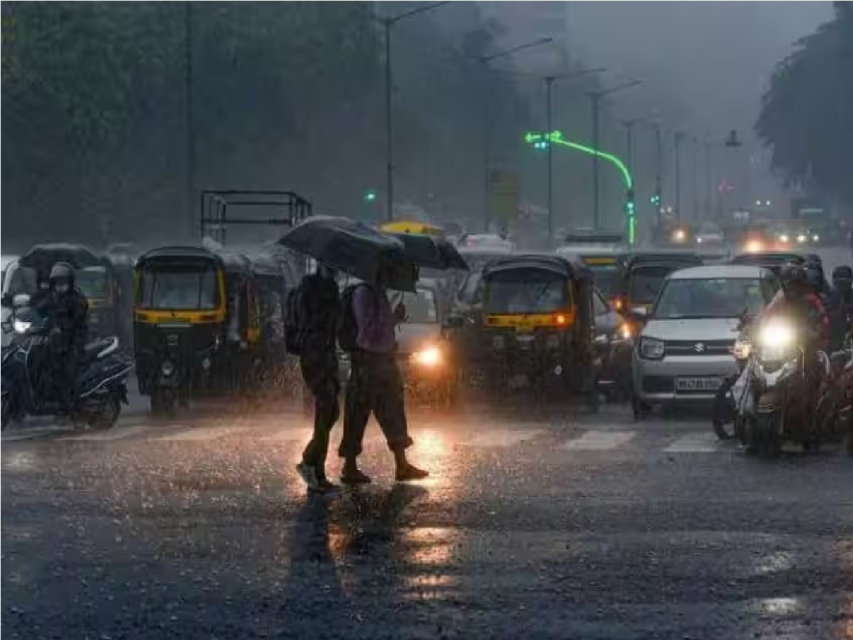 Colaba Observatory recorded 15.8 mm rainfall