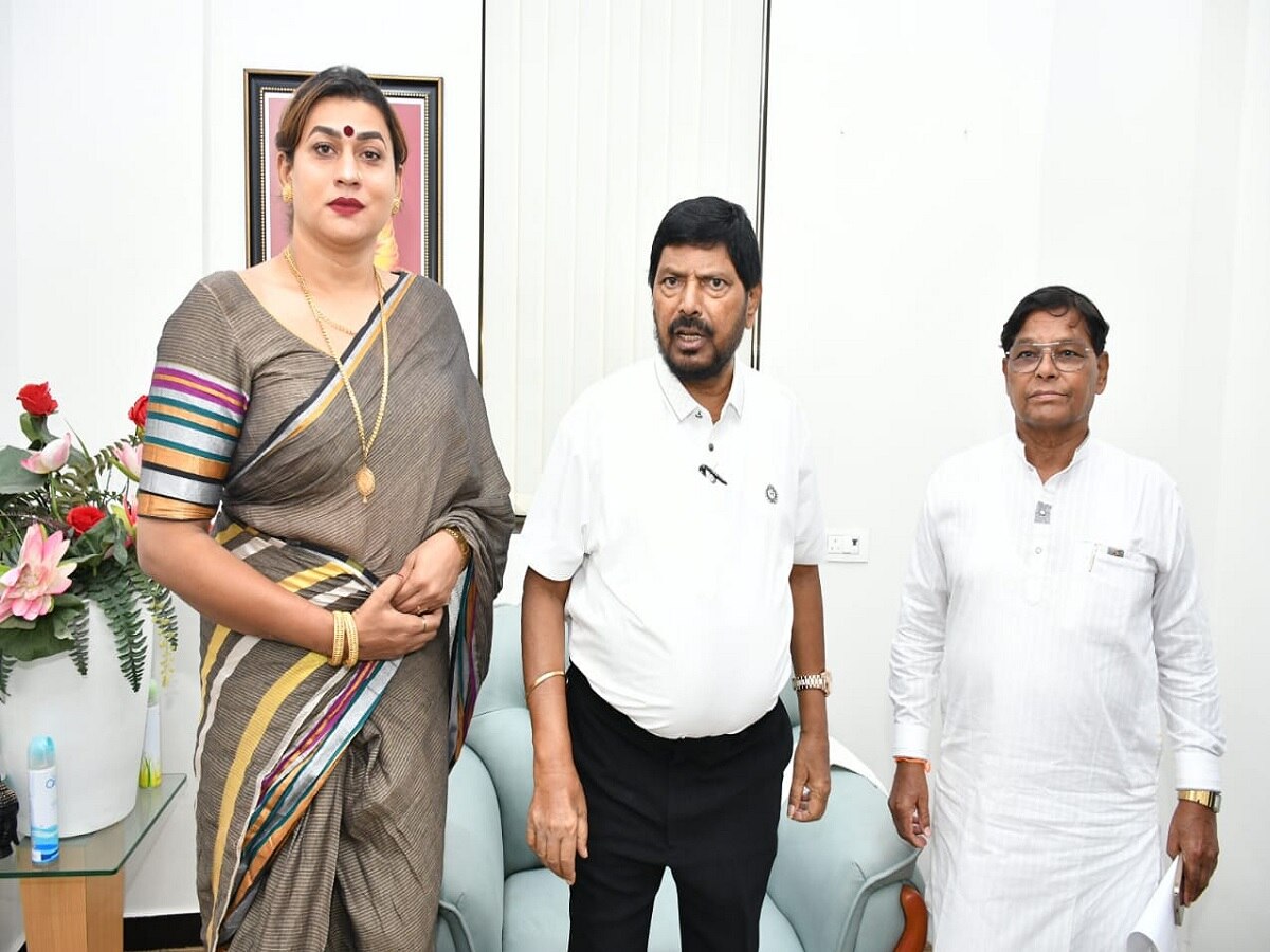 म्हाडा आणि MMRDA मध्ये तृतीयपंथीयांसाठी राखीव ठेवण्यासाठी प्रयत्न करणार; रामदास आठवले यांचे आश्वासन