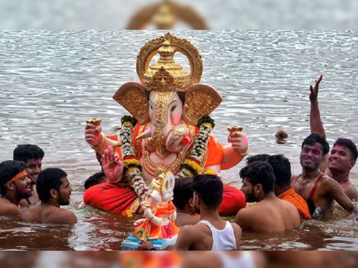 Pune Ganesh Visarjan Pramukh Ganapati  mandals Miravnuk Know everything