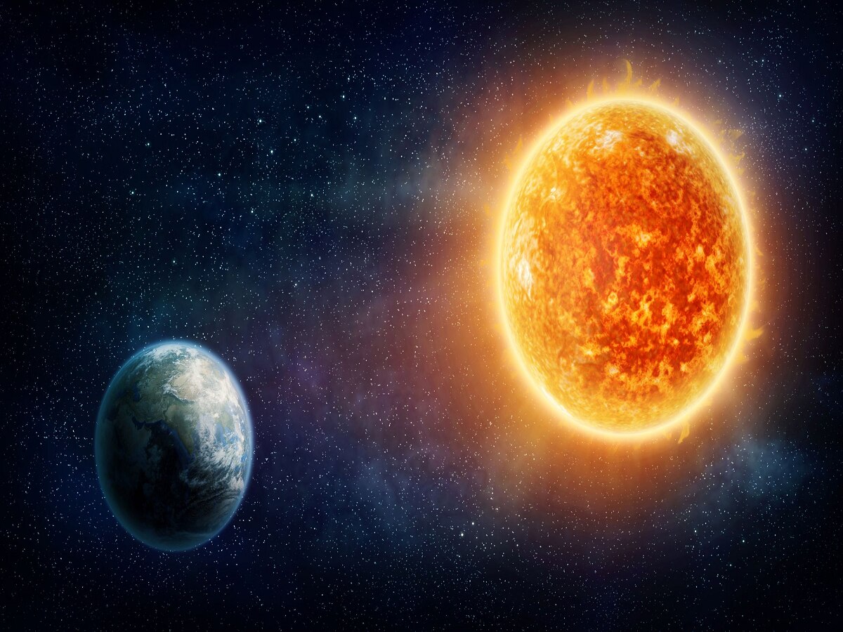 Interesting Fact : सूर्यप्रकाशामुळं पृथ्वीवर उजेड, मग अवकाशात अंधार का?  title=