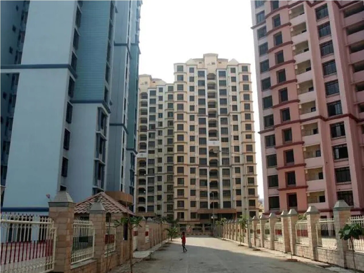 जात, धर्म, भाषा आणि लिंग यावर सदनिका नाकारणाऱ्यांची आता काही खैर नाही; उपनिबंधक कार्यालयाने घेतला मोठा निर्णय