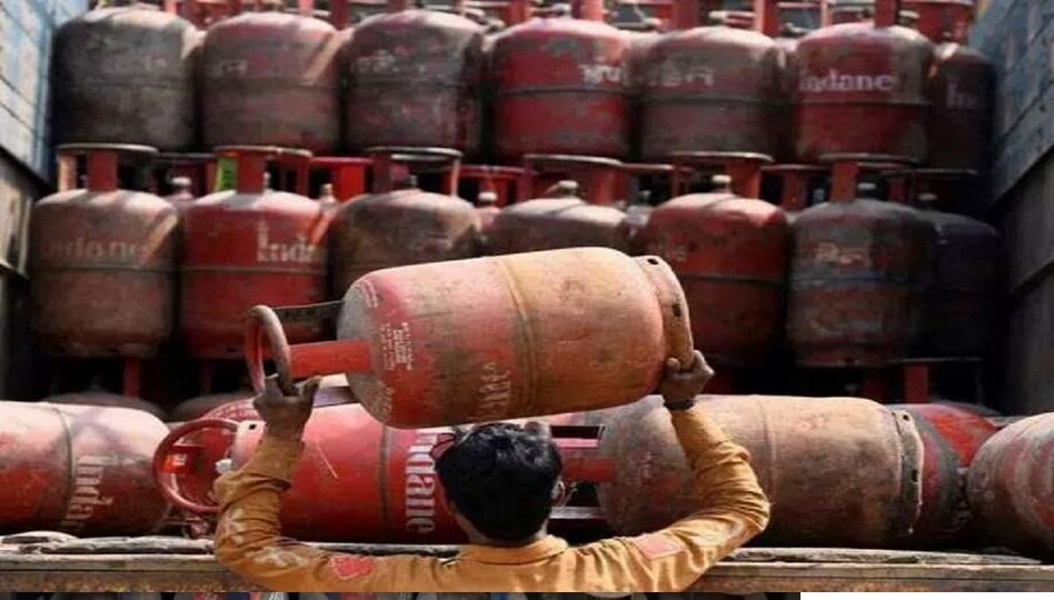 gas cylinder price ujjwala yojana subsidy increase by 200 rupees 