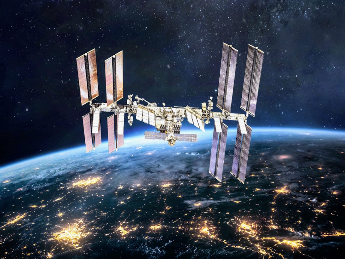 हे तर काहीच नाही! NASA च्या स्पेस स्टेशनहून दुप्पट आकाराचं स्पेस स्टेशन बनवणार चीन title=