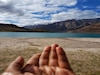 हा चंद्र तुमच्या स्वागतासाठी सज्ज