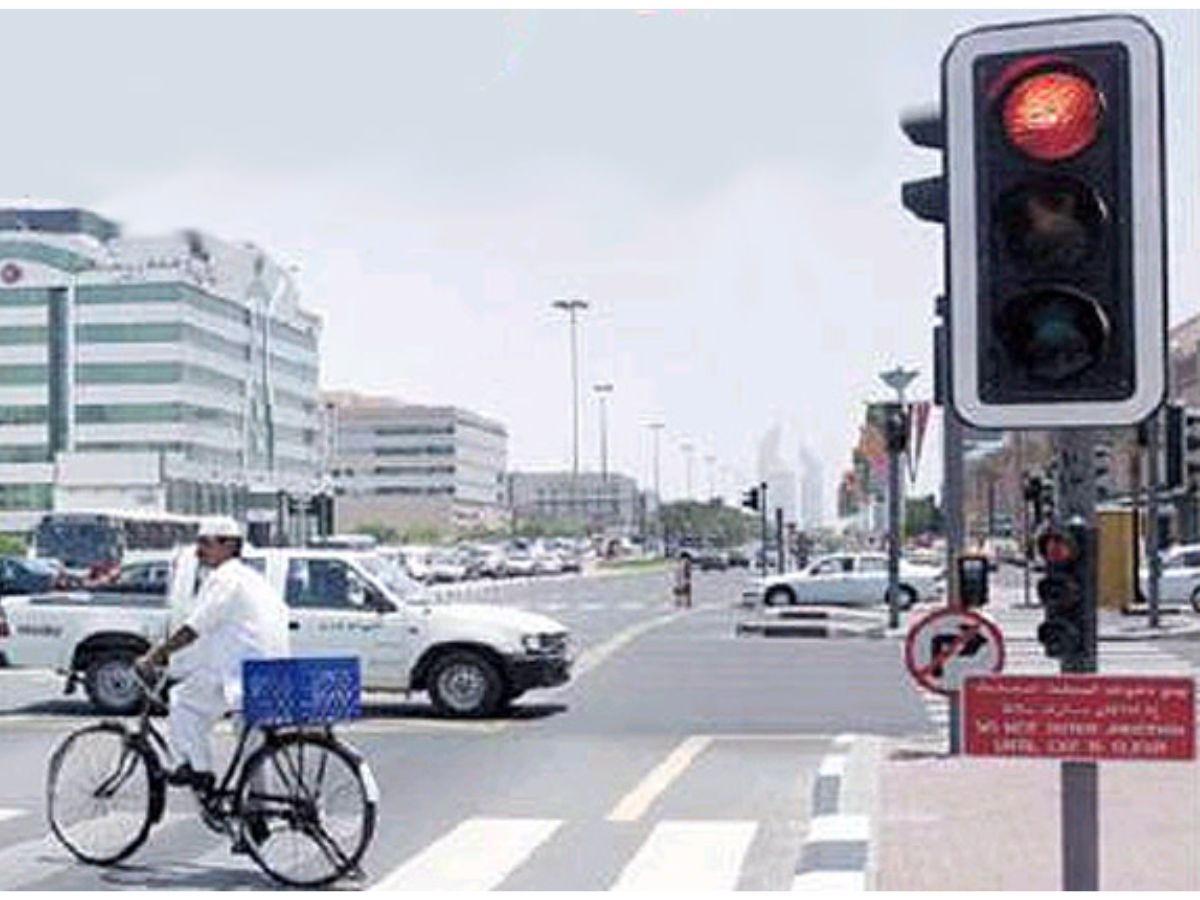 Traffic Rules In India Avoid mistakes while driving a car-bike