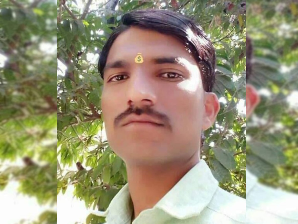 आजोबांनी घेतलेले कर्ज तीन पिढ्यांनाही फेडता येईना; तरुण शेतकऱ्याने उचललं आत्महत्येचं पाऊल