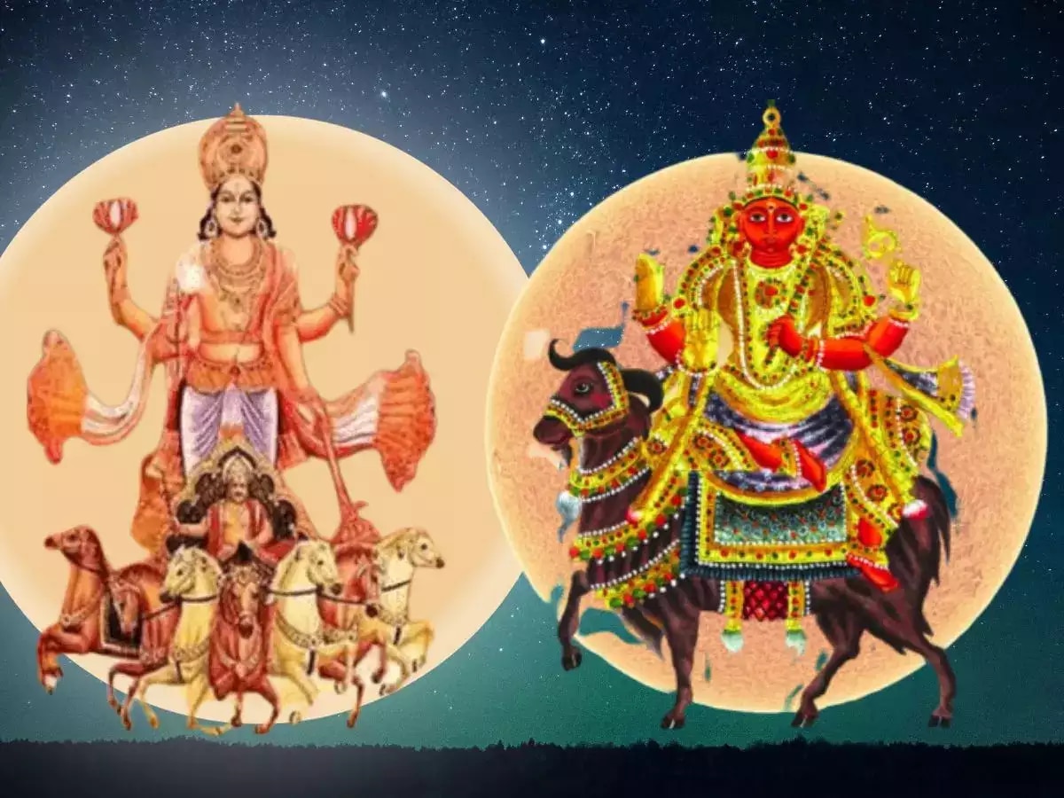 Surya-Mangal Yuti : वृश्चिक राशीत सूर्य-मंगळाची होणार युती; दिवाळीनंतर 'या' राशींवर बरसणार पैसा title=
