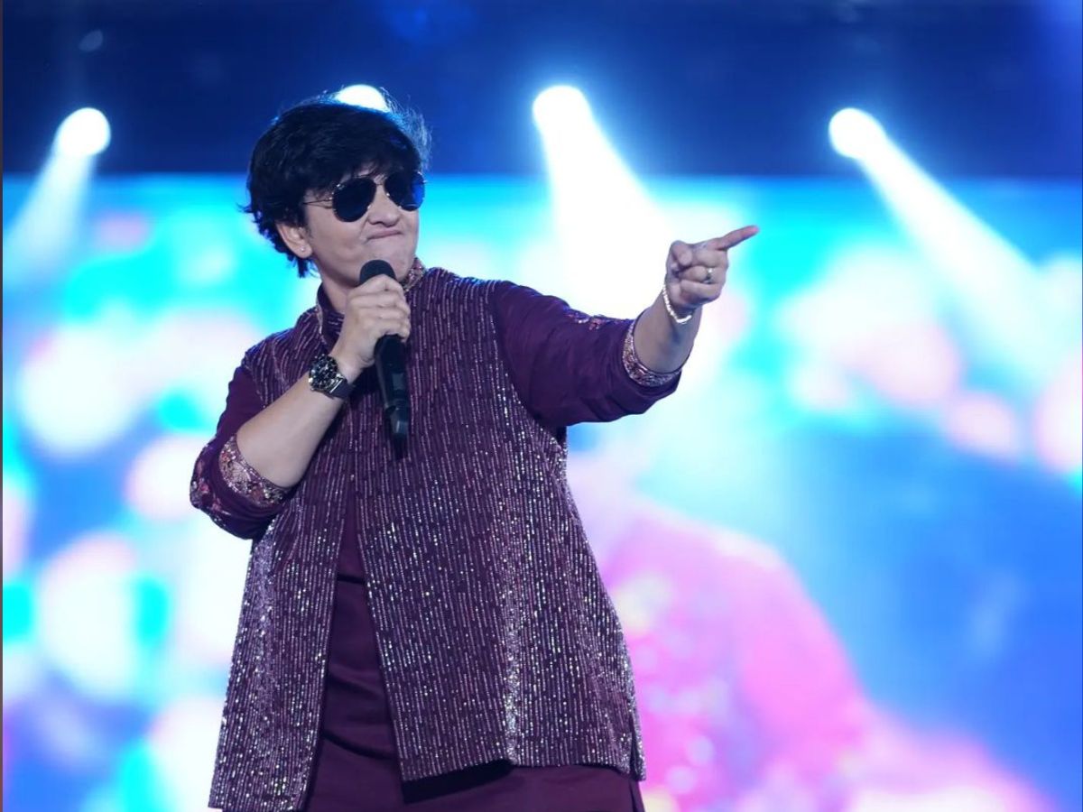 Dandiya Queen Falguni Pathak charged 20 lakh rupees for navratri 1 night 