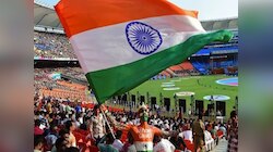 AFG-PAK सामन्यात तिरंग्याचा अपमान? राष्ट्रध्वज हिसकावणाऱ्या पोलिसावर कारवाई!