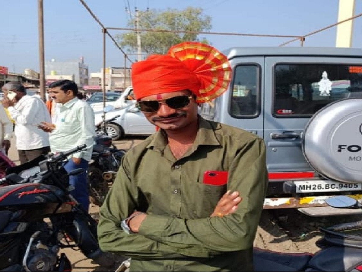 गेल्या काही दिवसापासून 'तो' फक्त मराठा आरक्षणाबाबतच बोलत होता, शेवटी संयम सुटला आणि... गेल्या काही दिवसापासून 'तो' फक्त मराठा आरक्षणाबाबतच बोलत होता, शेवटी संयम सुटला आणि...