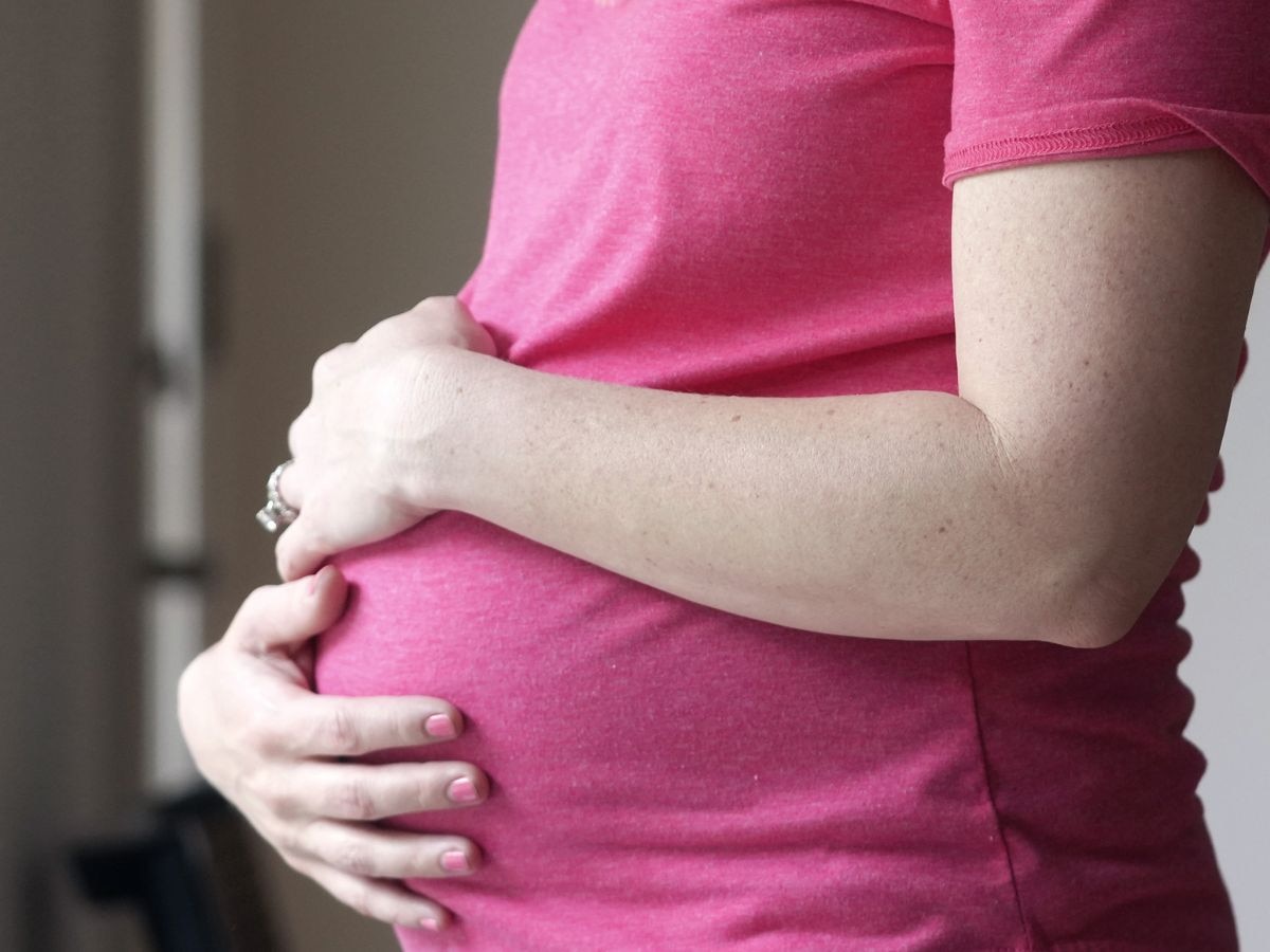  नसबंदीनंतरही 8 महिला राहिल्या गर्भवती, आता सरकार देणार नुकसानभरपाई title=