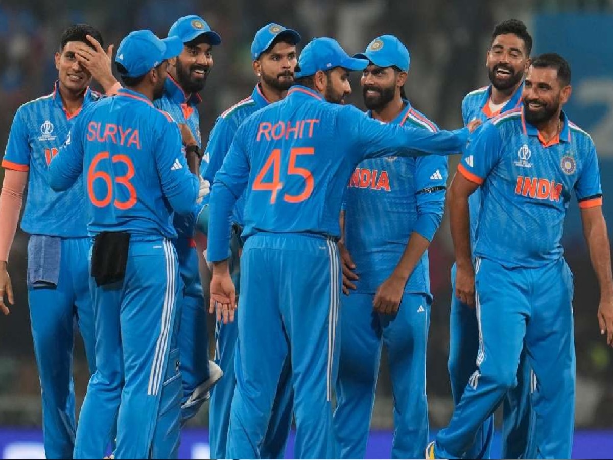 Team India: पंड्याच्या कमबॅकनंतर 'या' खेळाडूला मिळणार डच्चू? Playing 11 मध्ये होणार मोठा बदल title=